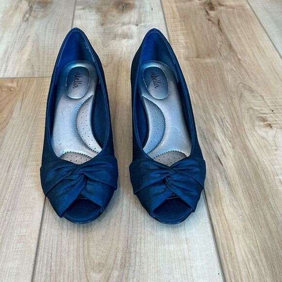 Abella EUC Black Fabric Peep Toe Dress Shoes Kitten Heel Size 8 - Picture 4 of 15